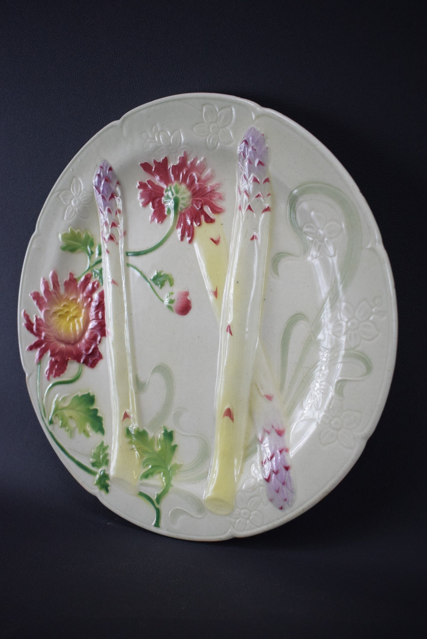 Art Nouveau Asparagus Plate