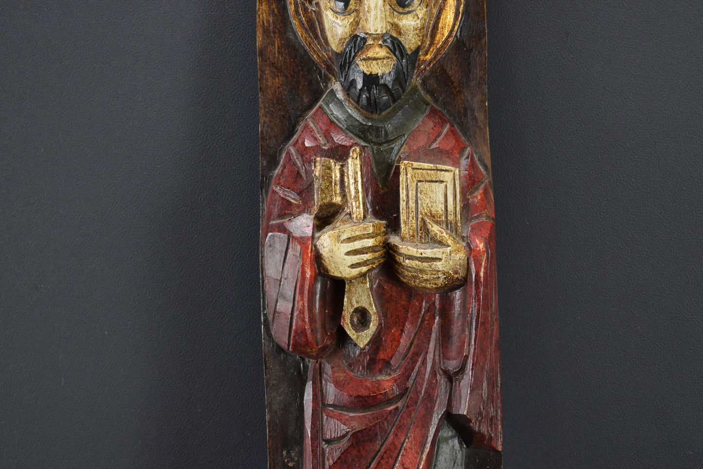 Saint Apostle Peter Statue