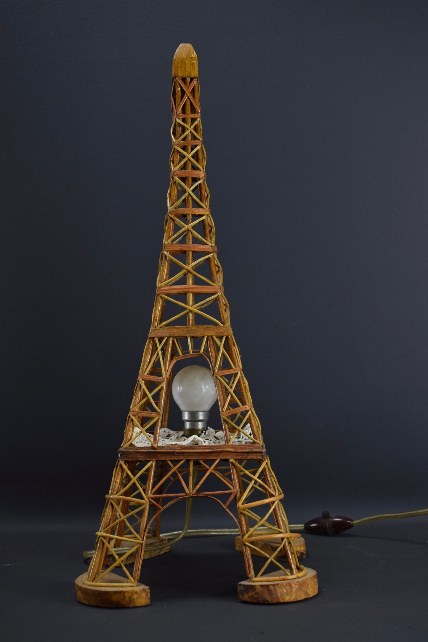 Eiffel Tower Lamp
