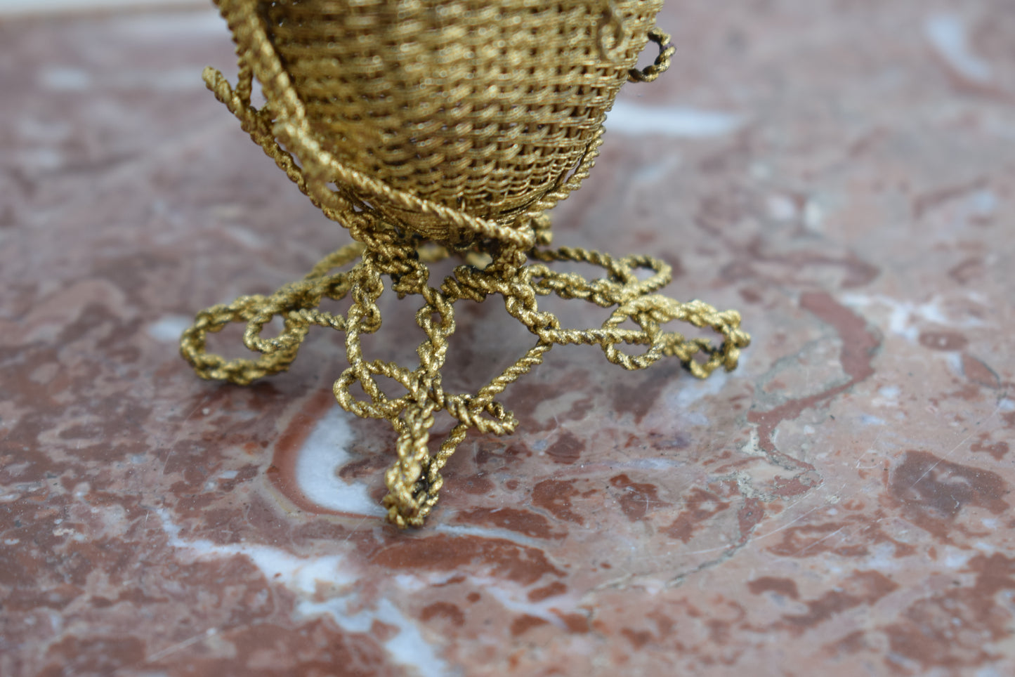 Filigree Egg Box