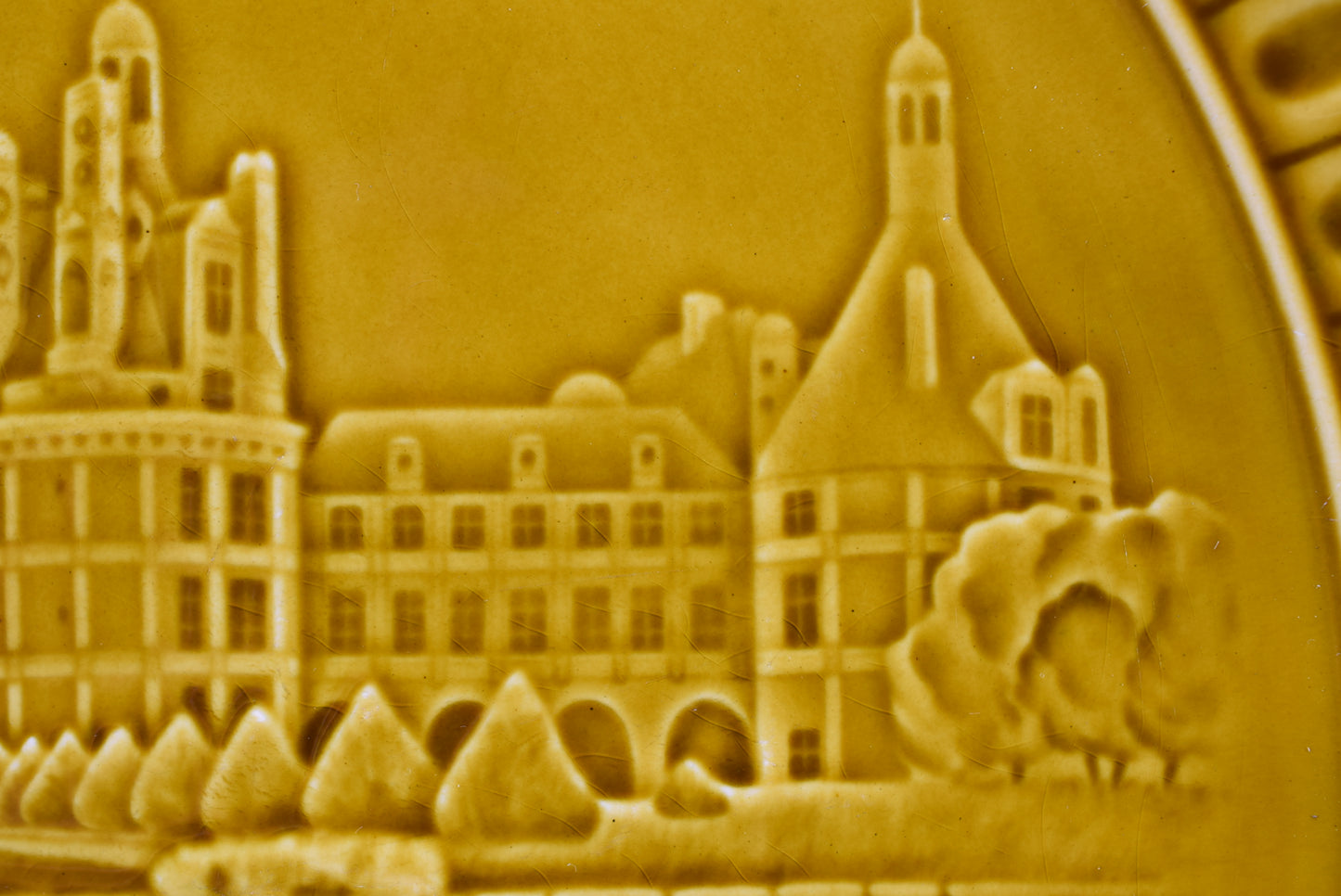 Plateau Château Gien Majolique Chambord