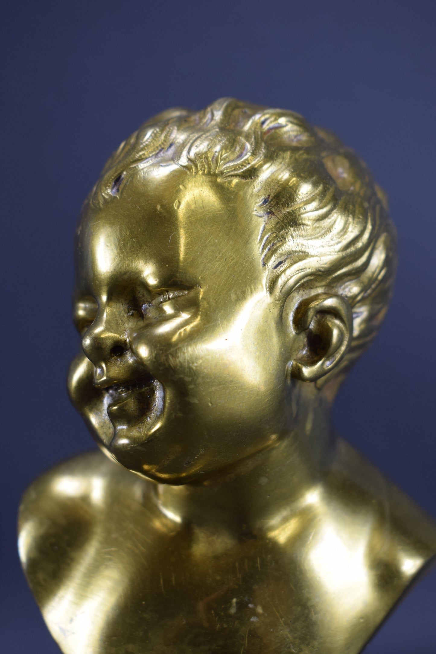 John who laughs and John who cries Statues