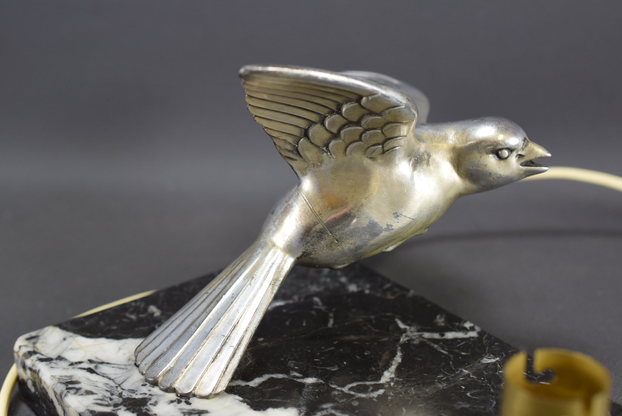 Flying Bird Table Lamp