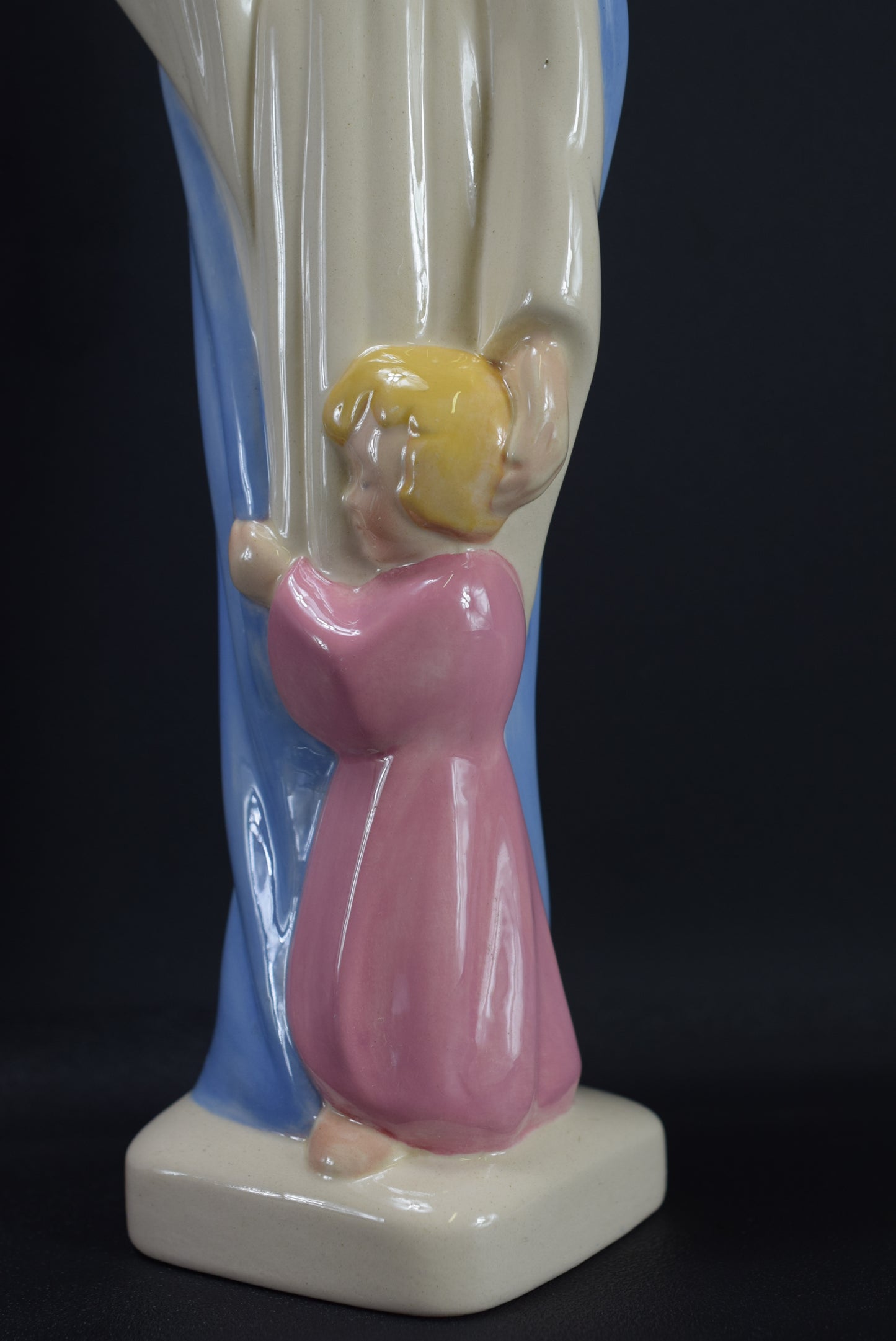 Virgin Mary and Praying Child Statue