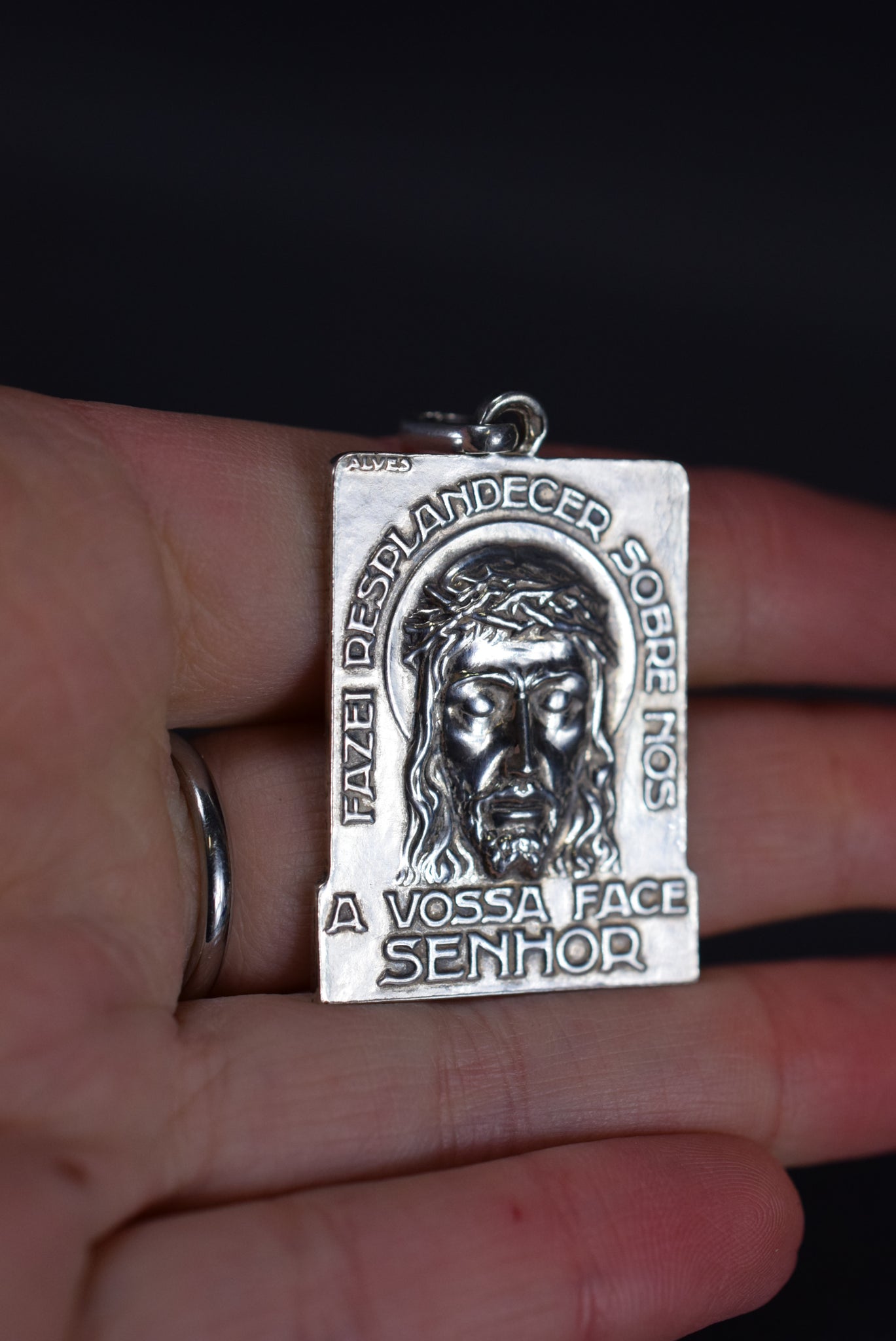 Large Silver Holy Face of Jesus Christ Medal