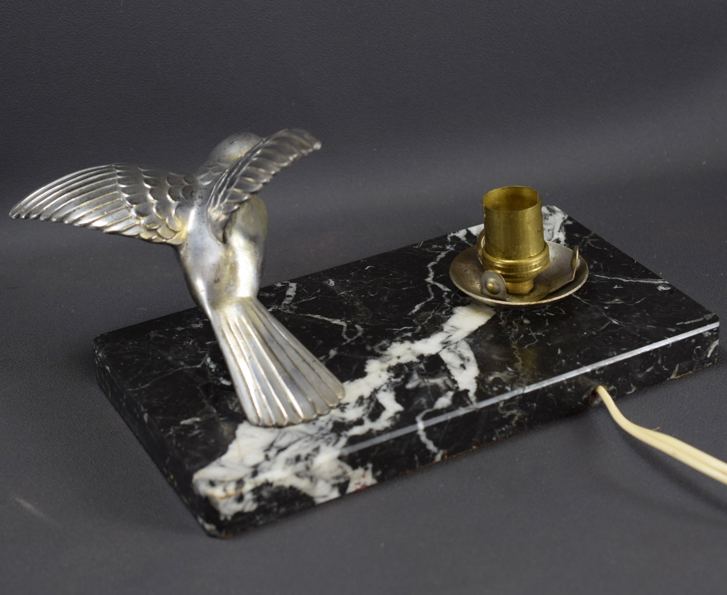 Flying Bird Table Lamp