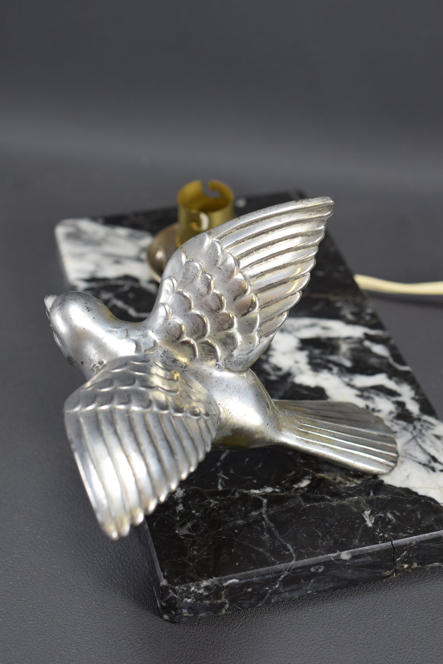 Flying Bird Table Lamp