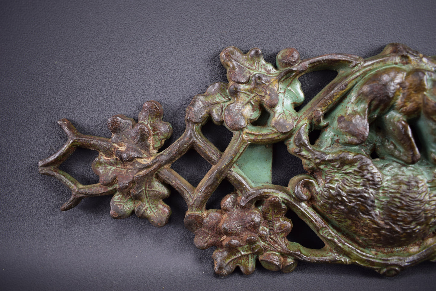 Cast Iron Hunting Scene