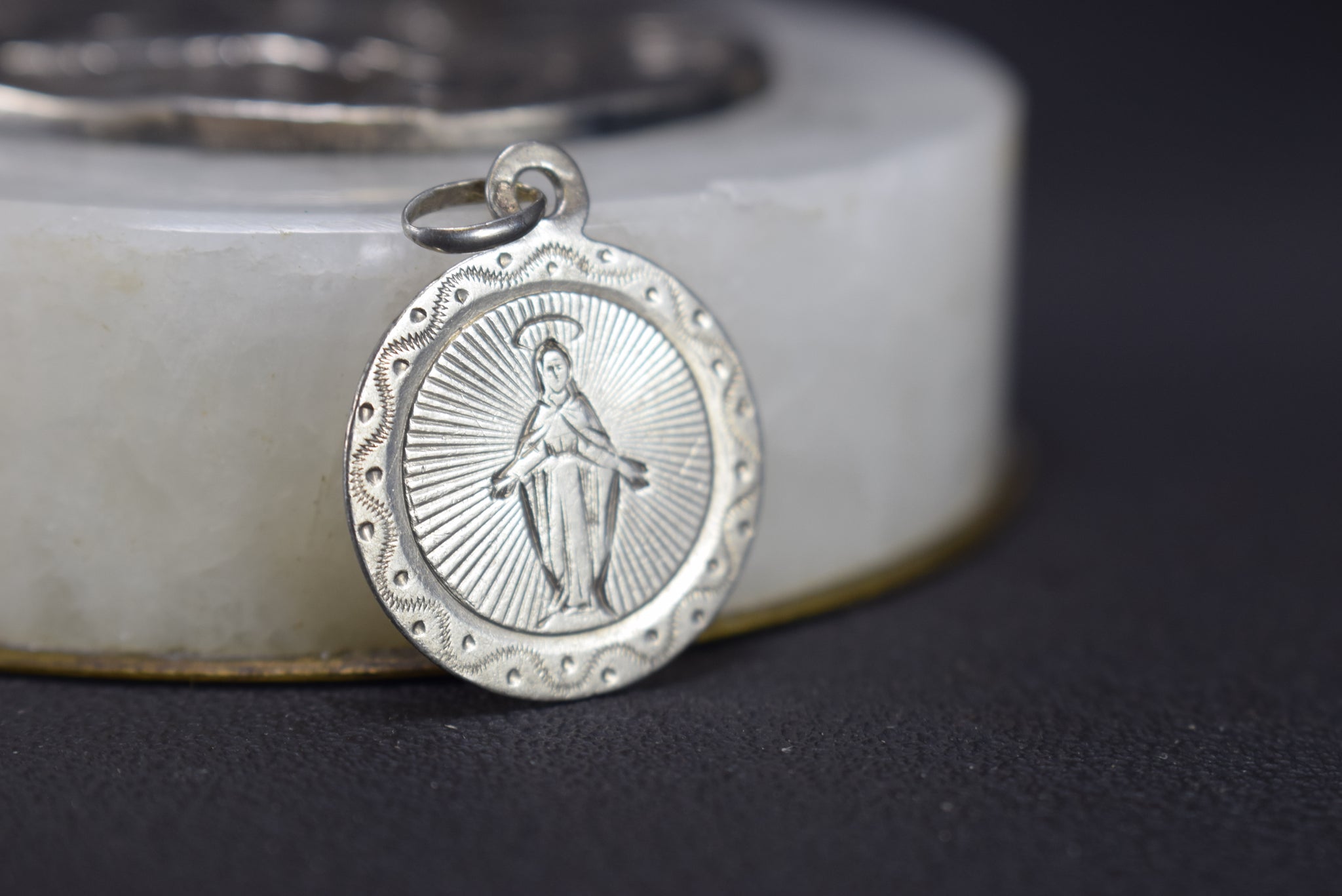 1896 Mary medal