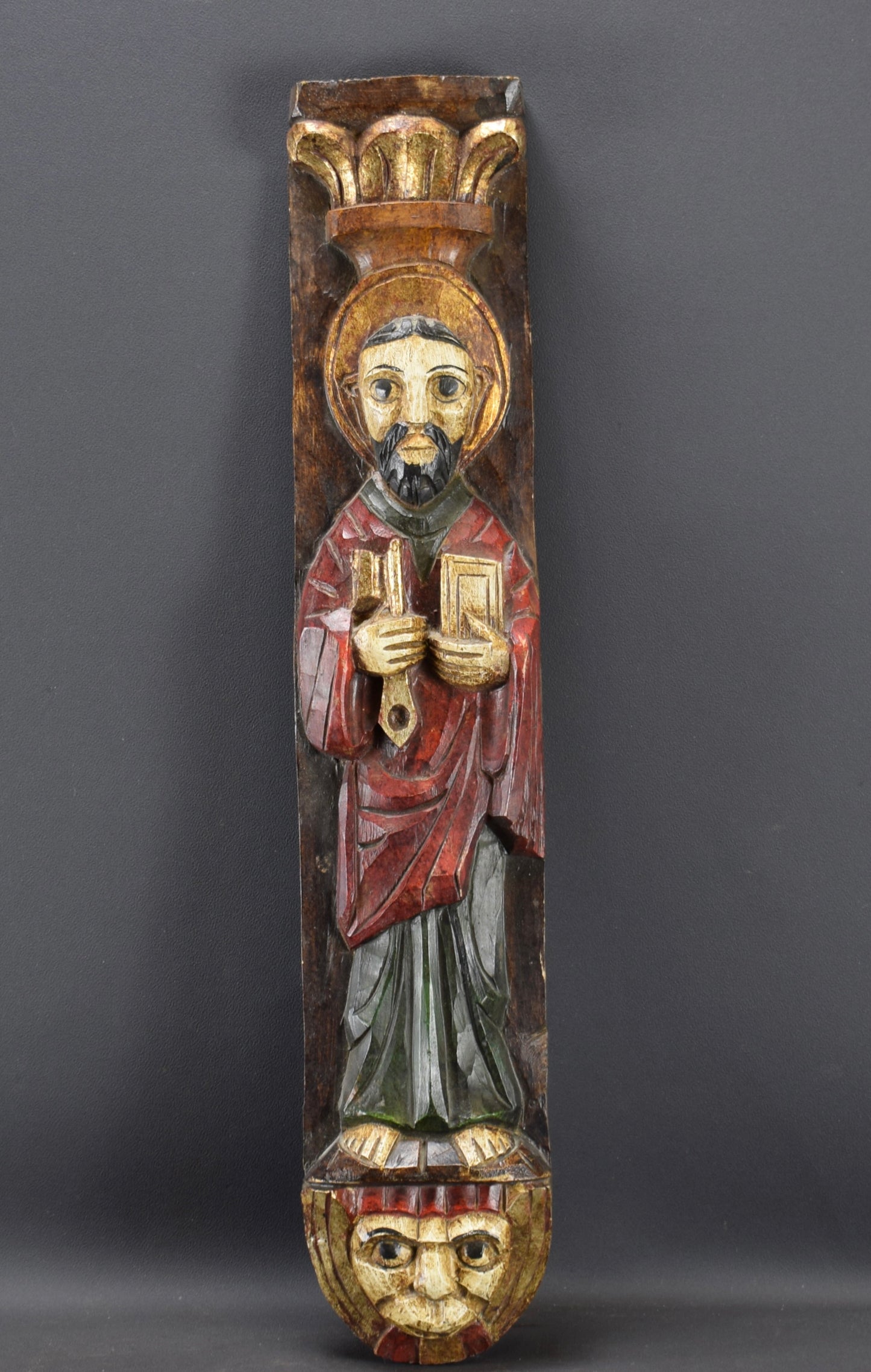 Saint Apostle Peter Statue