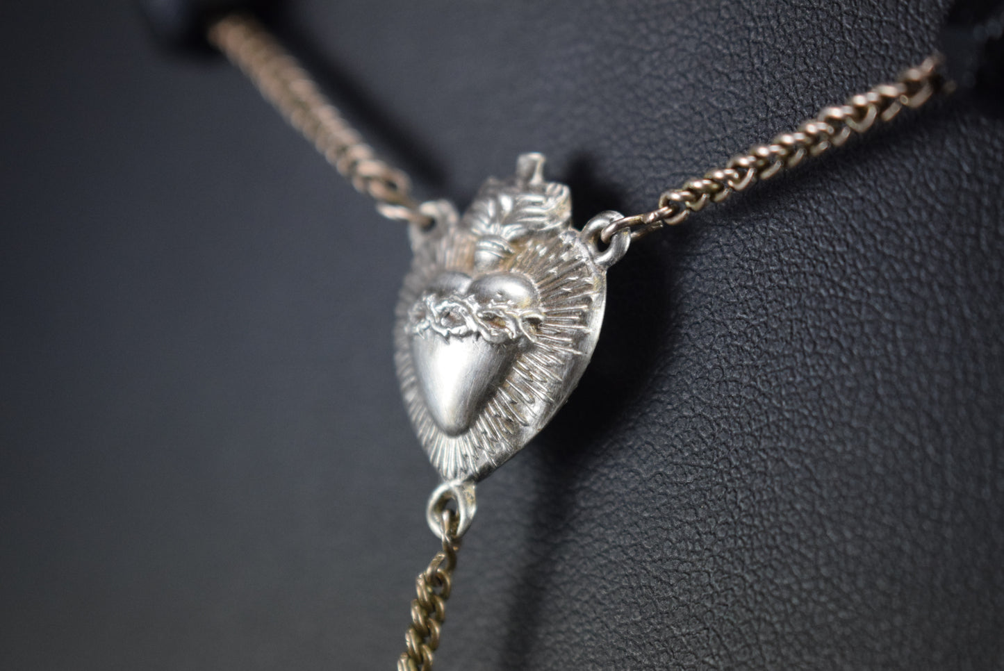 Chapelet de perles noires
