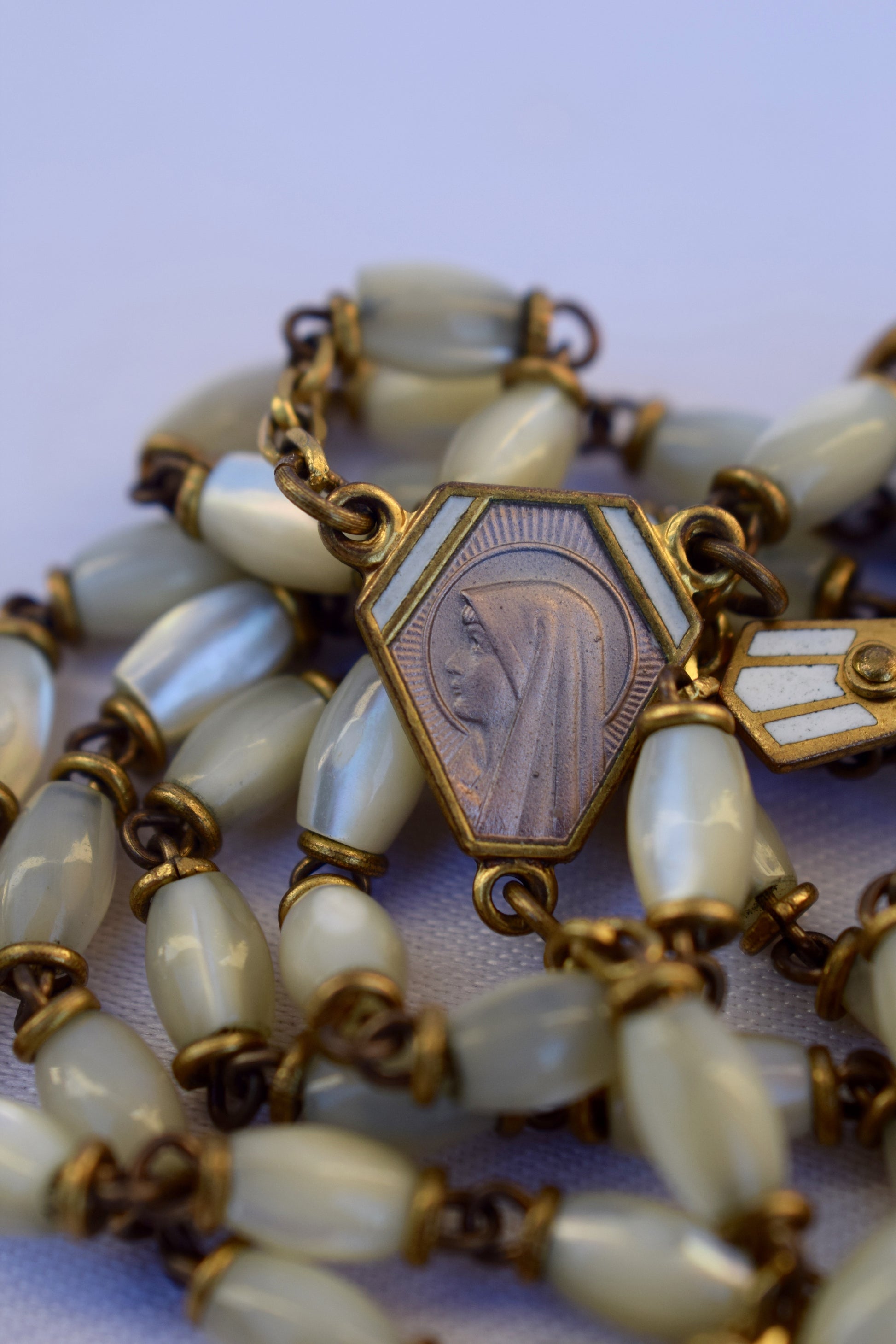 Vintage MOP Rosary - Charmantiques