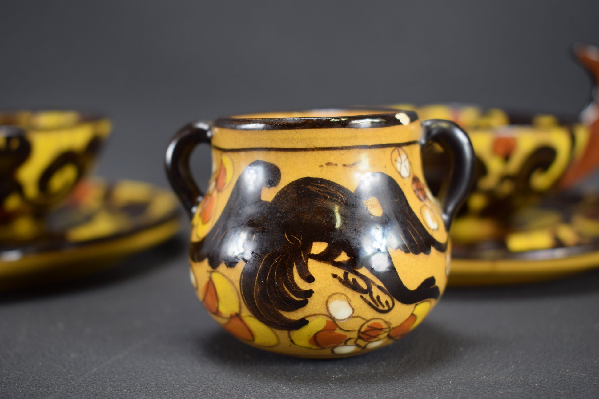 Beautiful antique Italian majolica small pot with two handles for cream or sugar, produced by Mazzotti Giuseppe Albissola in the 1925's