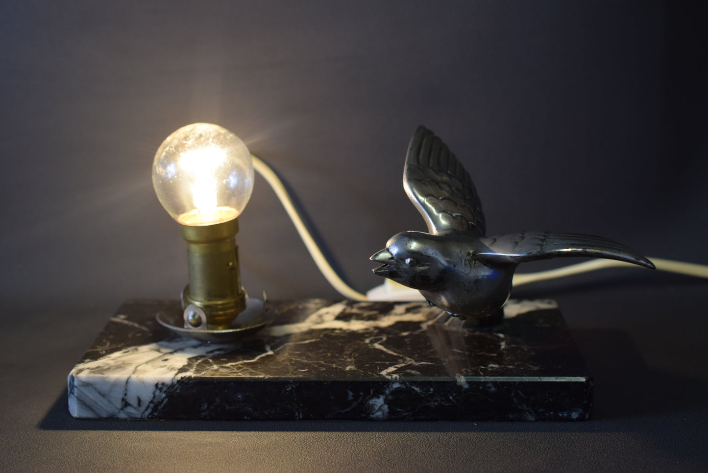 Flying Bird Table Lamp