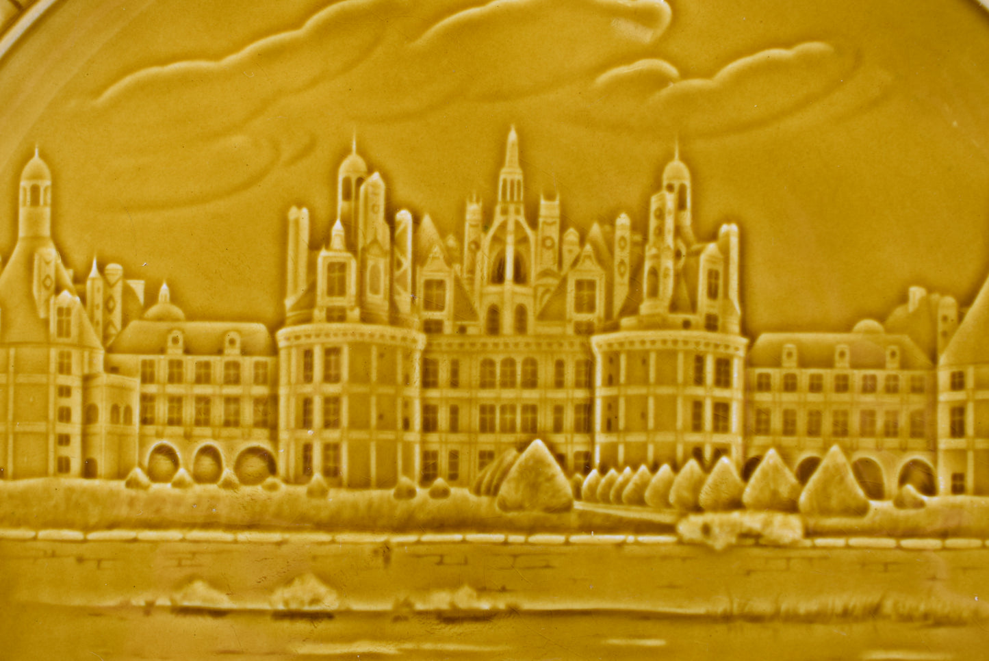 Plateau Château Gien Majolique Chambord