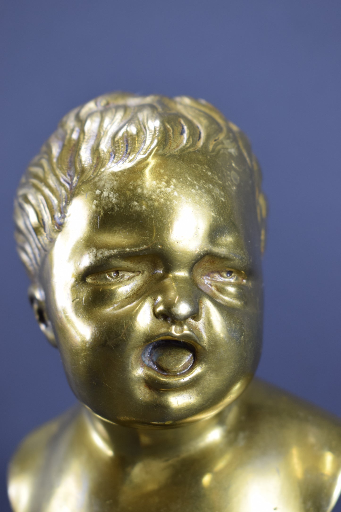 John who laughs and John who cries Statues