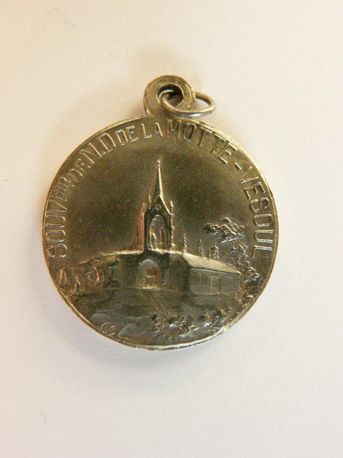 ND de la Motte Medal
