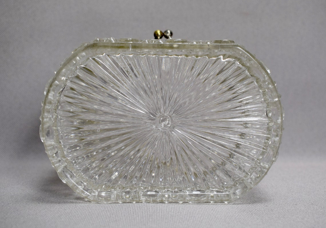 Boîte à charnière cabochon
