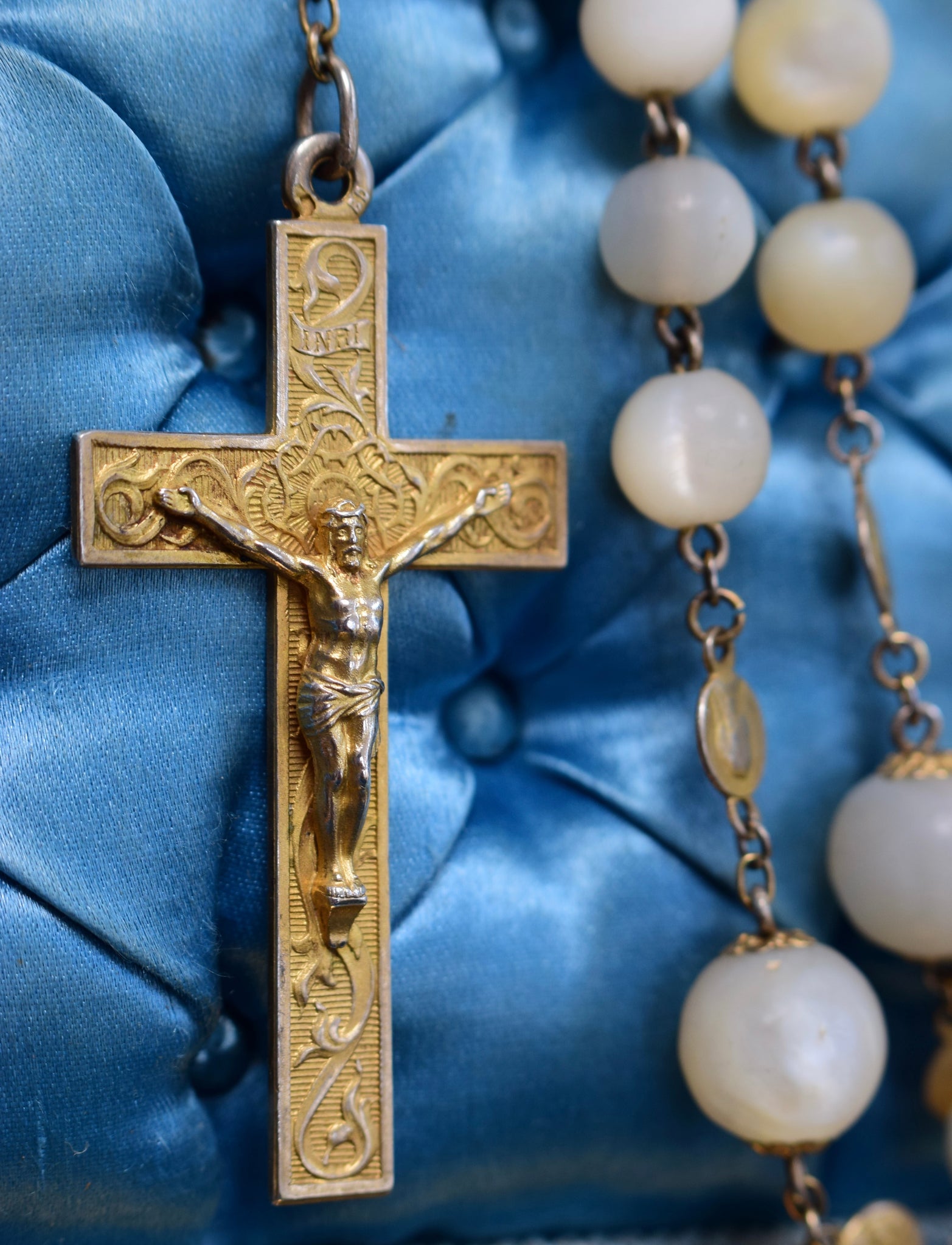 Mother of Pearl and Gold Vintage Rosary