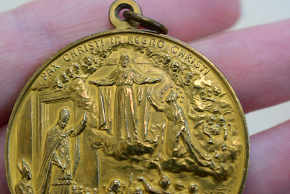 Large Holy Year 1925 Medal Signed Kissing