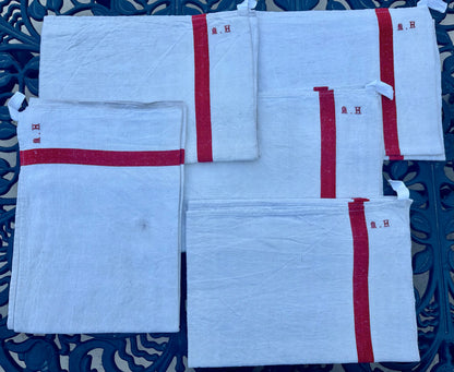 Set of 5 Linen Towels "MH"