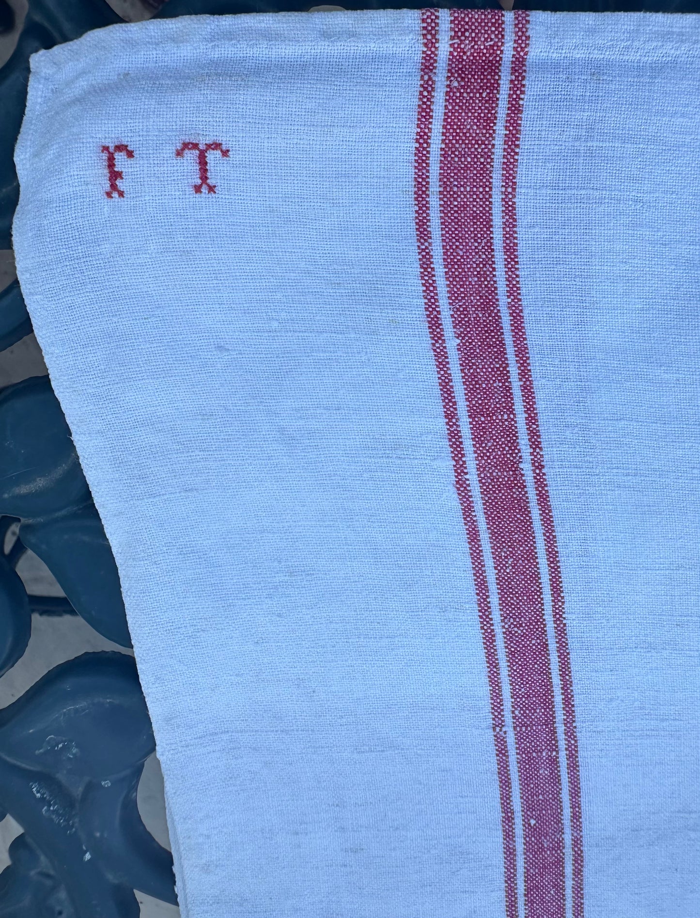 Linen Tea Towel w Red Stripes