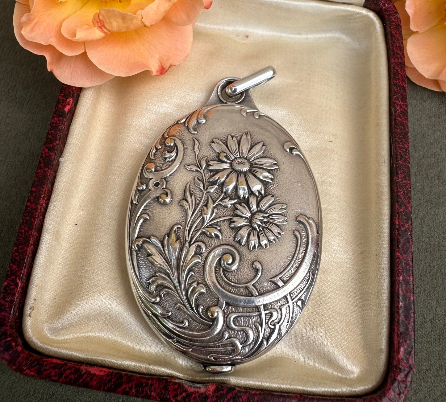 Art Nouveau Mirror Locket