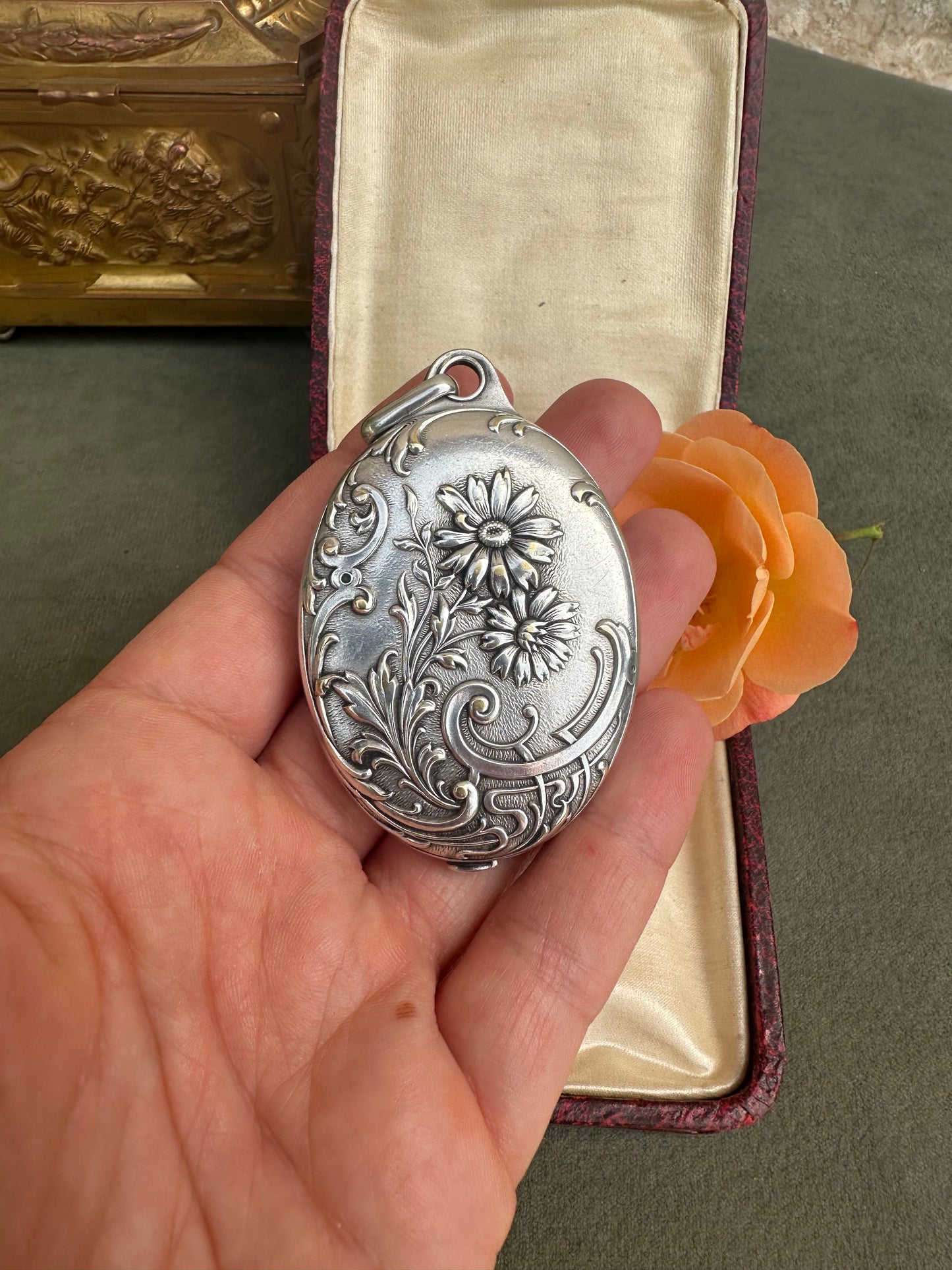 Art Nouveau Mirror Locket