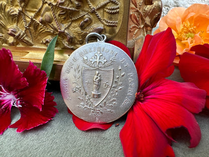 Italian Immaculate Virgin Mary Medallion