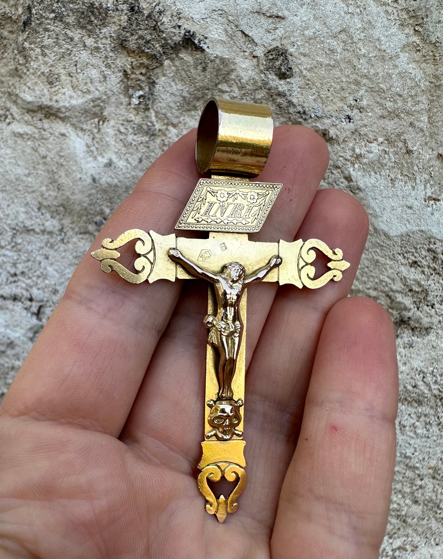 "Croix d'Abbesse"