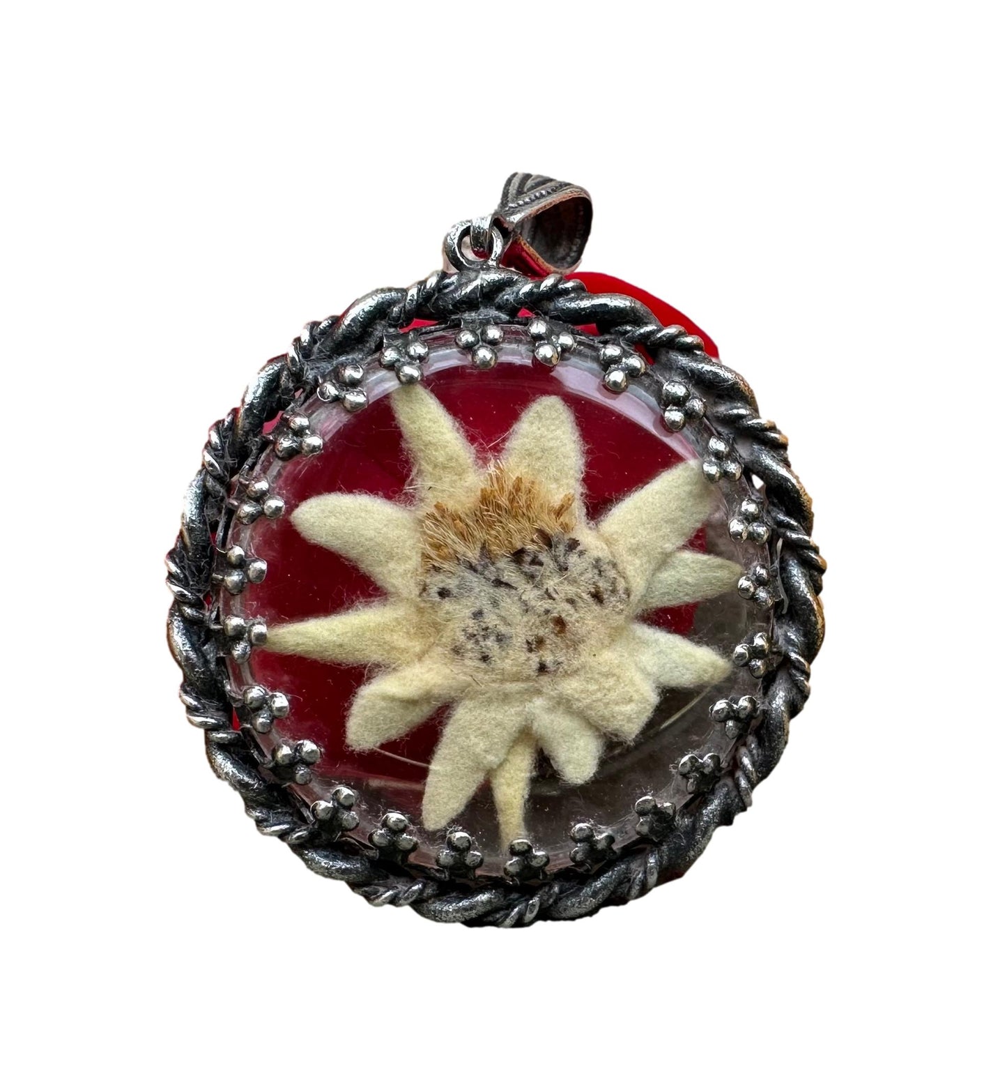 Edelweiss Medallion Pendant