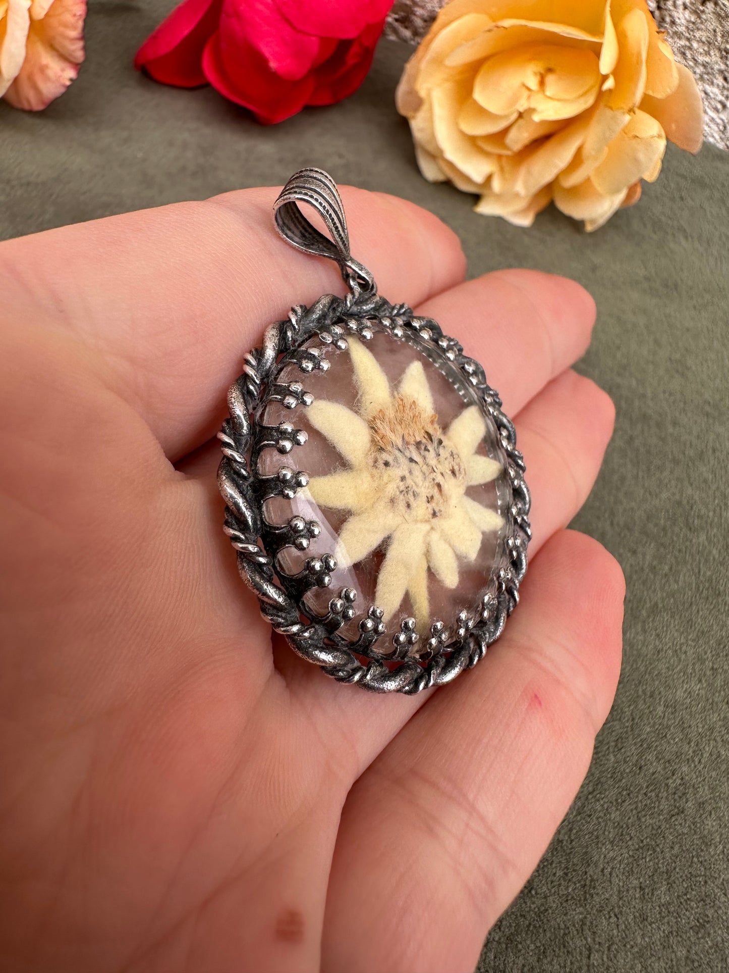 Edelweiss Medallion Pendant