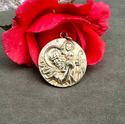 St Christopher Pendant Gold