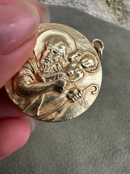 St Christopher Pendant Gold