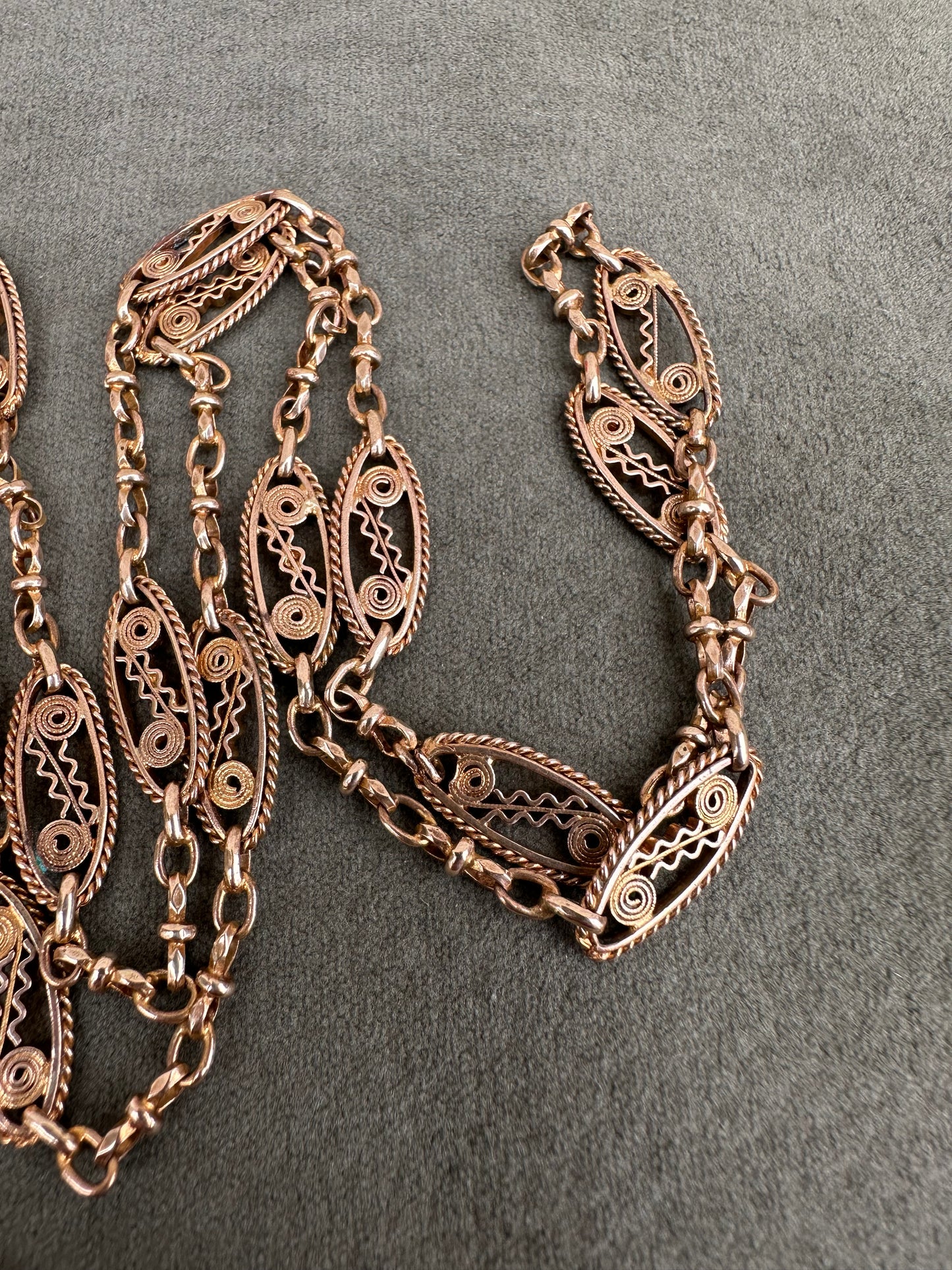 c1900 Filigree Gold-filled Chain Necklace