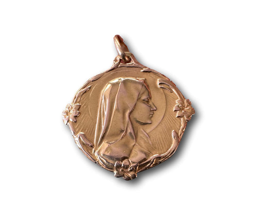 Art Nouveau 18K Gold Mary Pendant