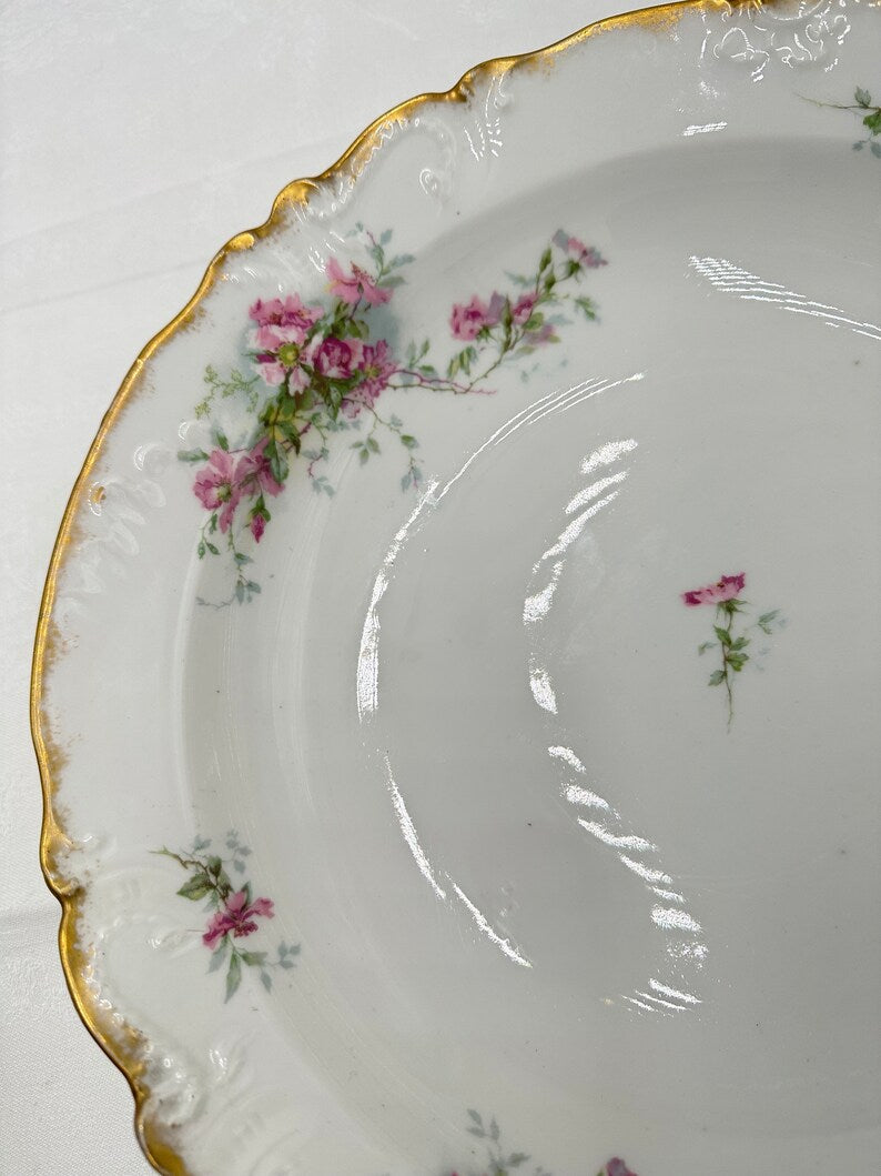 Limoges Ensemble de deux plats de service ronds