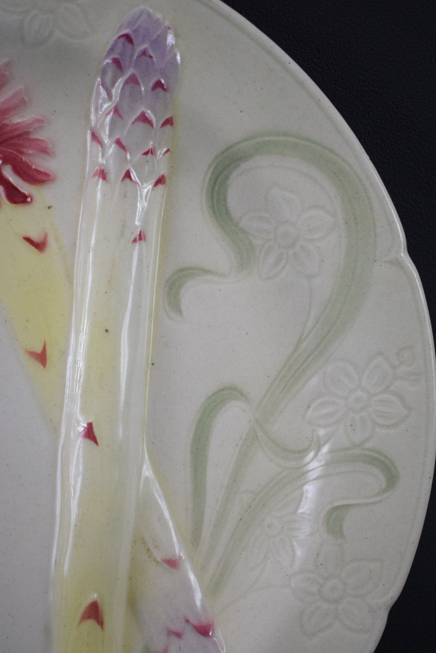 Art Nouveau Asparagus Plate