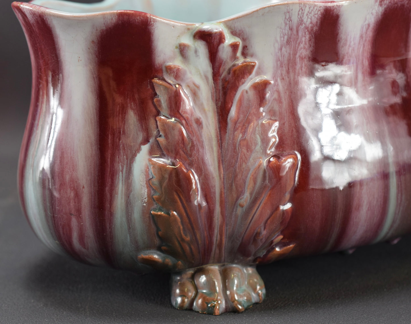 Jardinière en poterie émaillée