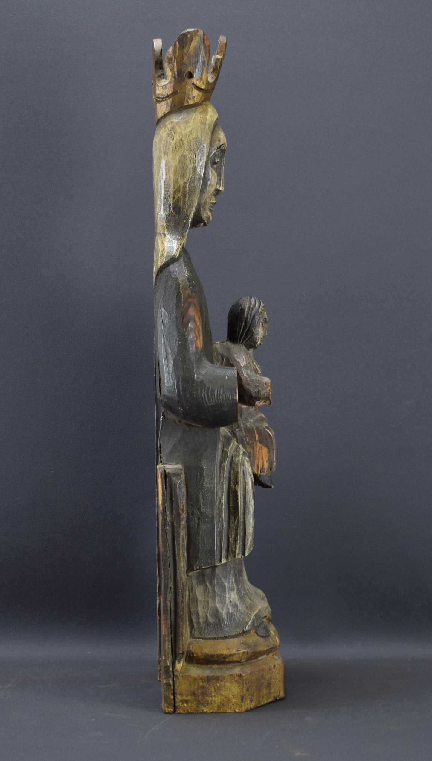 Grande statue de la Vierge à l'Enfant