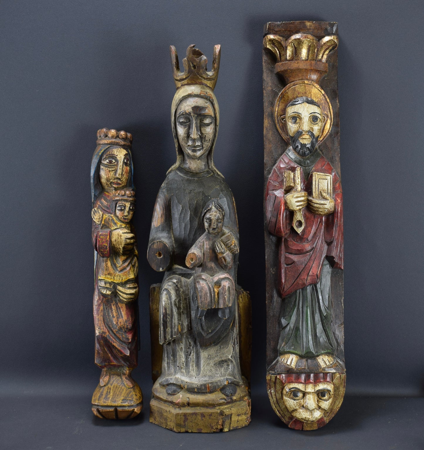 Grande statue de la Vierge à l'Enfant
