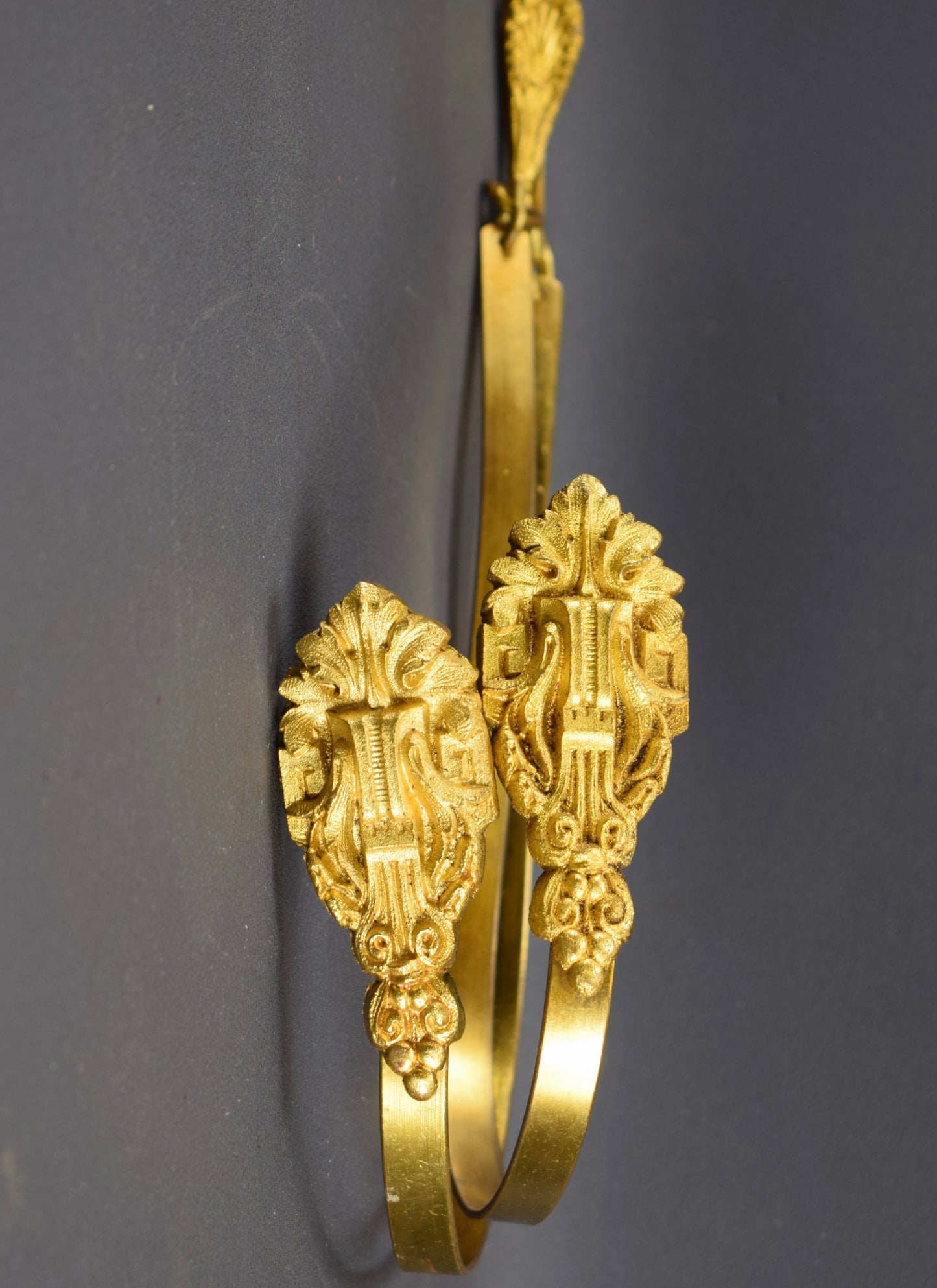 Curtain Hold-Backs
