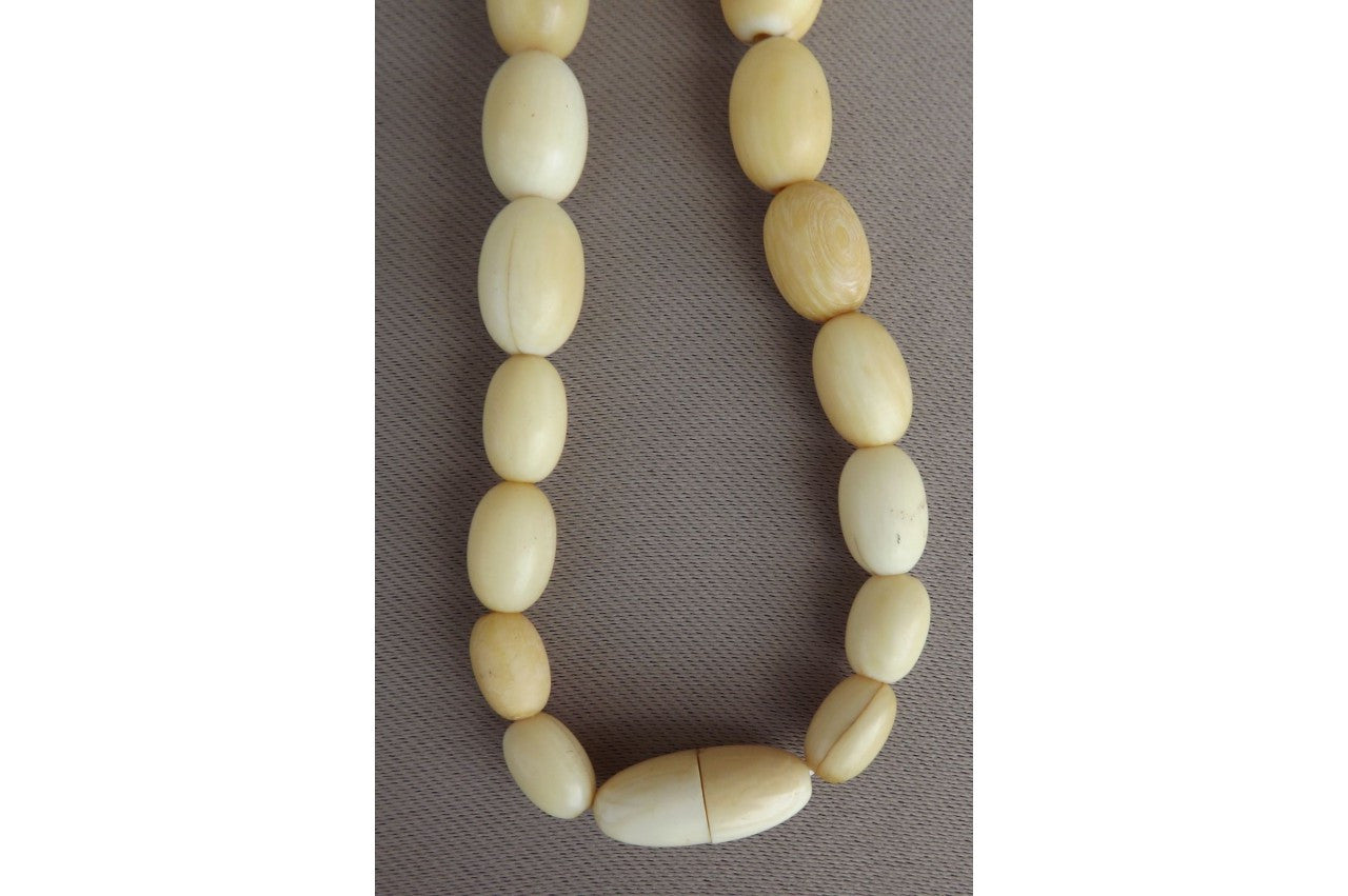 Ivory Necklace - Charmantiques