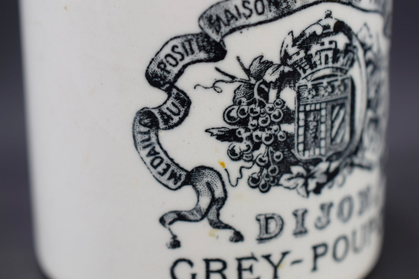 Moutardier Poupon Gris
