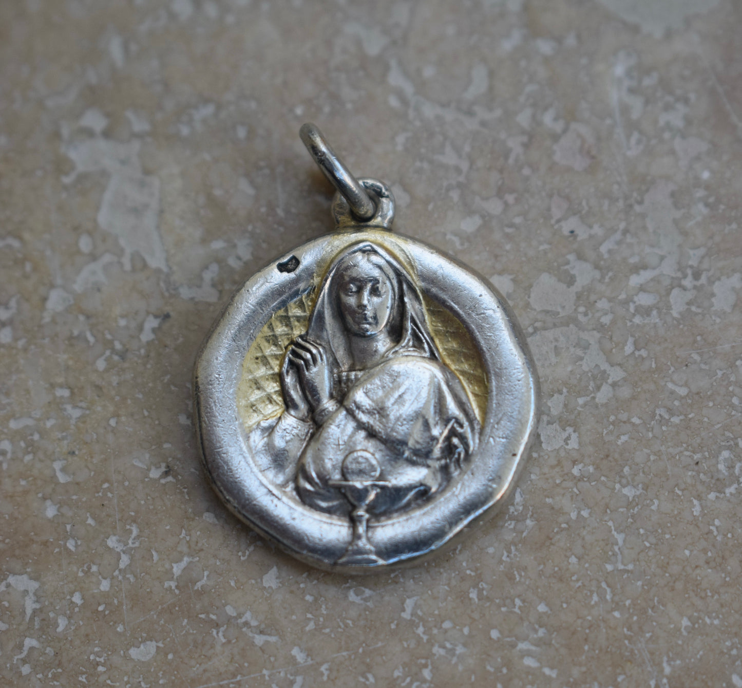Médaille de communion Art Nouveau avec Marie