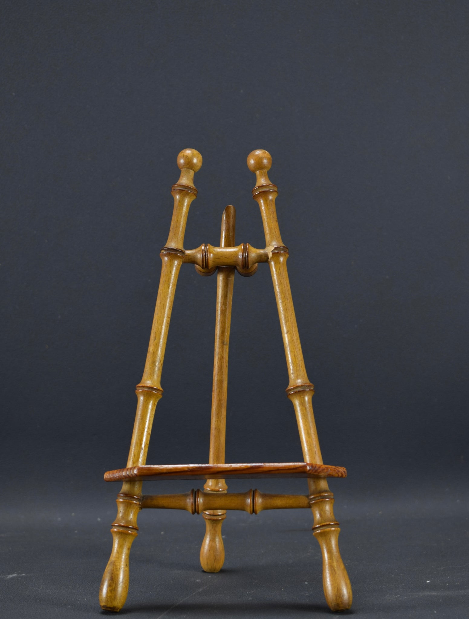 Antique Table Top Bamboo Picture Easel