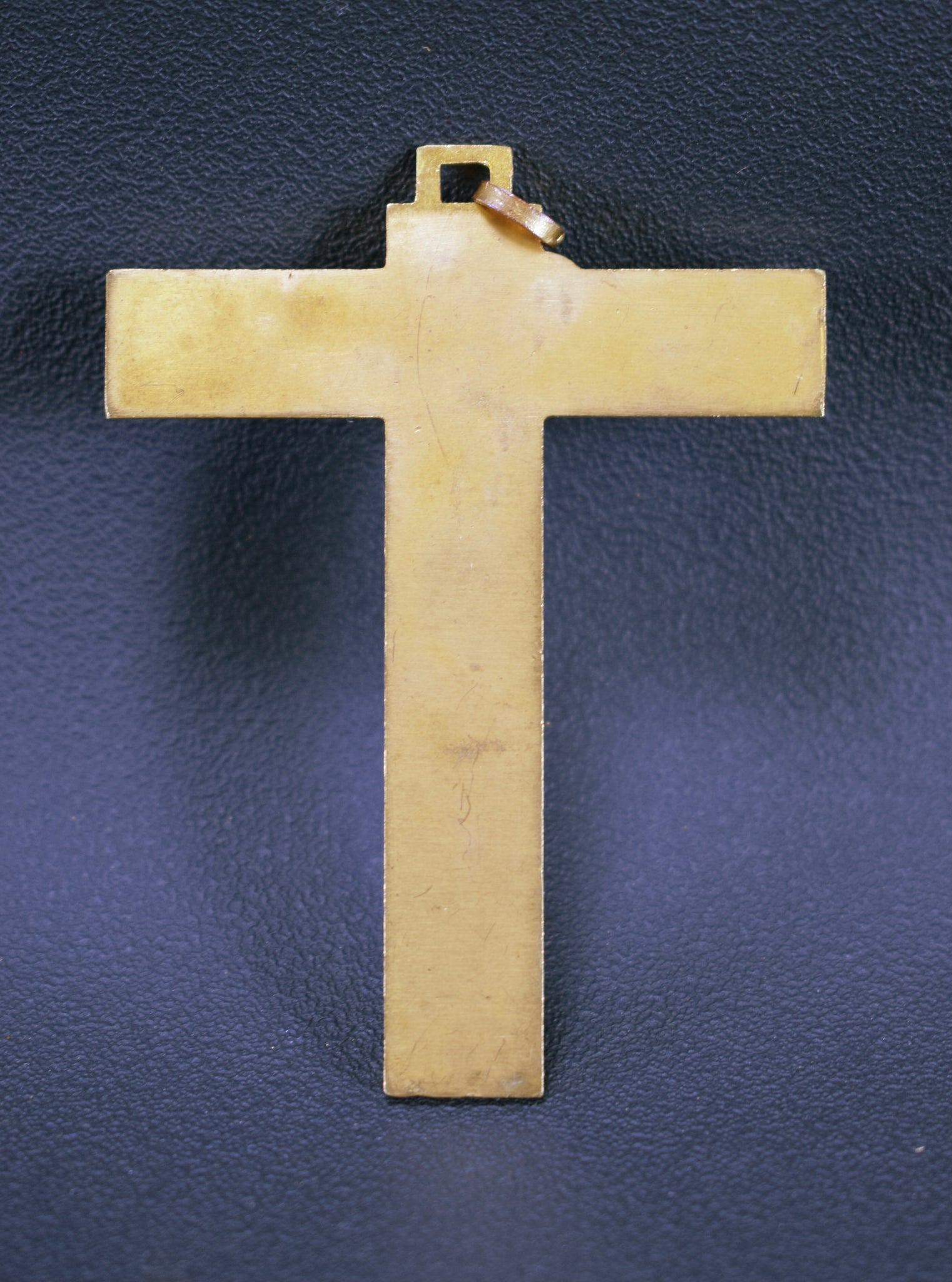Hartmann Crucifix Pendant