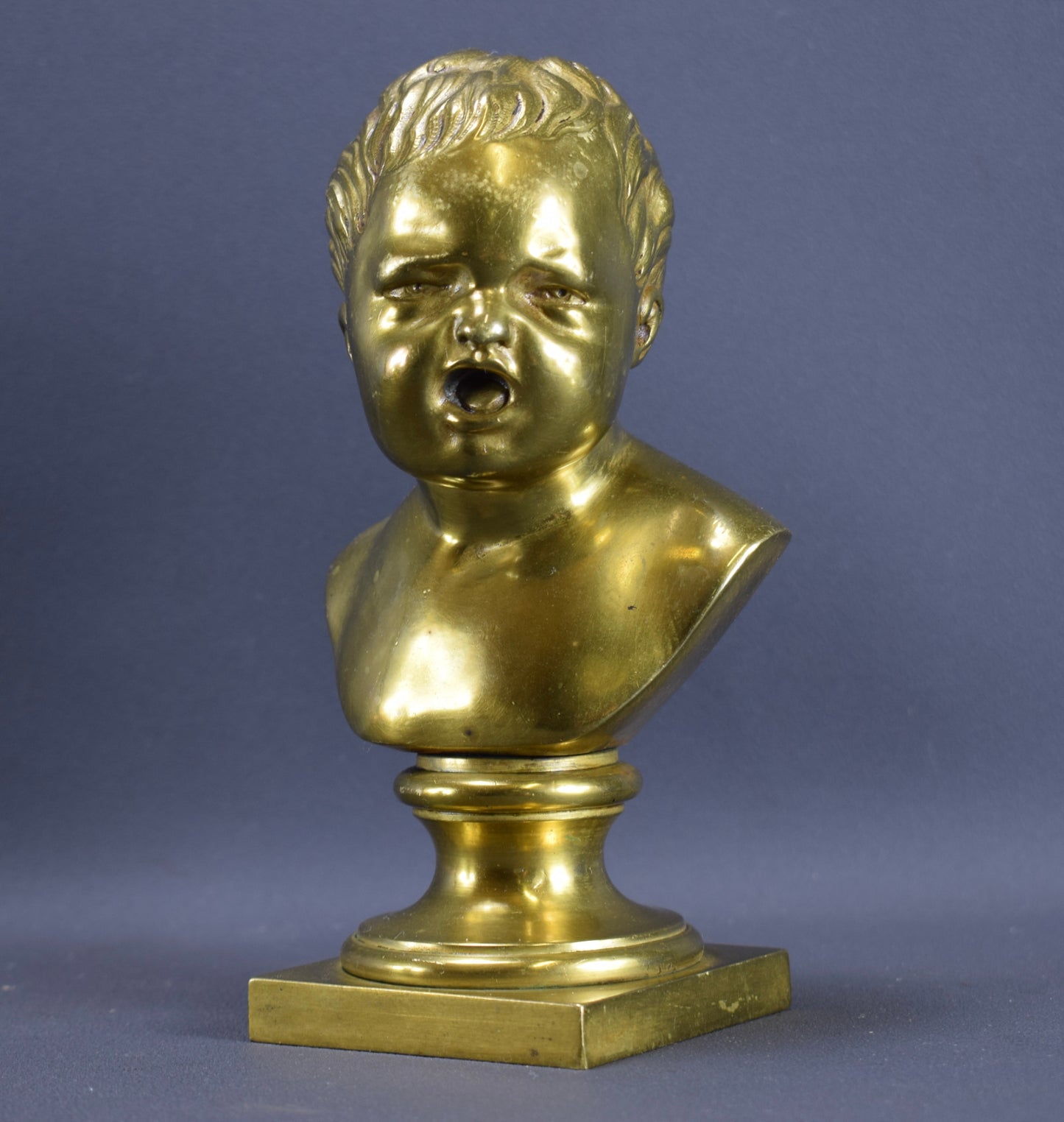 John who laughs and John who cries Statues