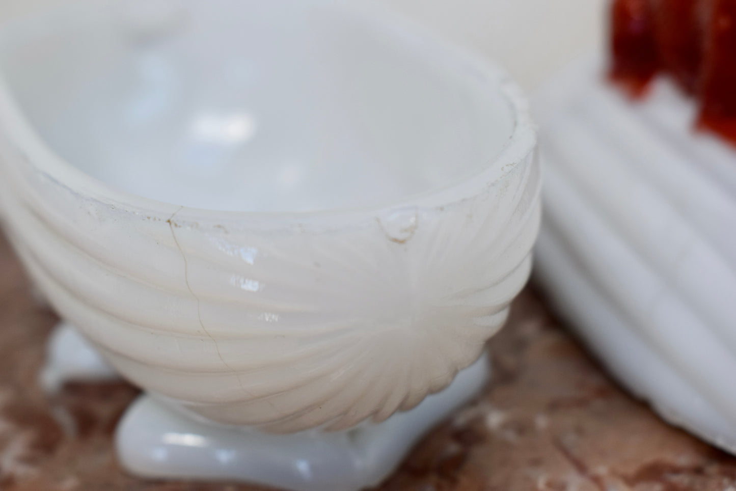 Écureuil en verre de lait Vallerysthal