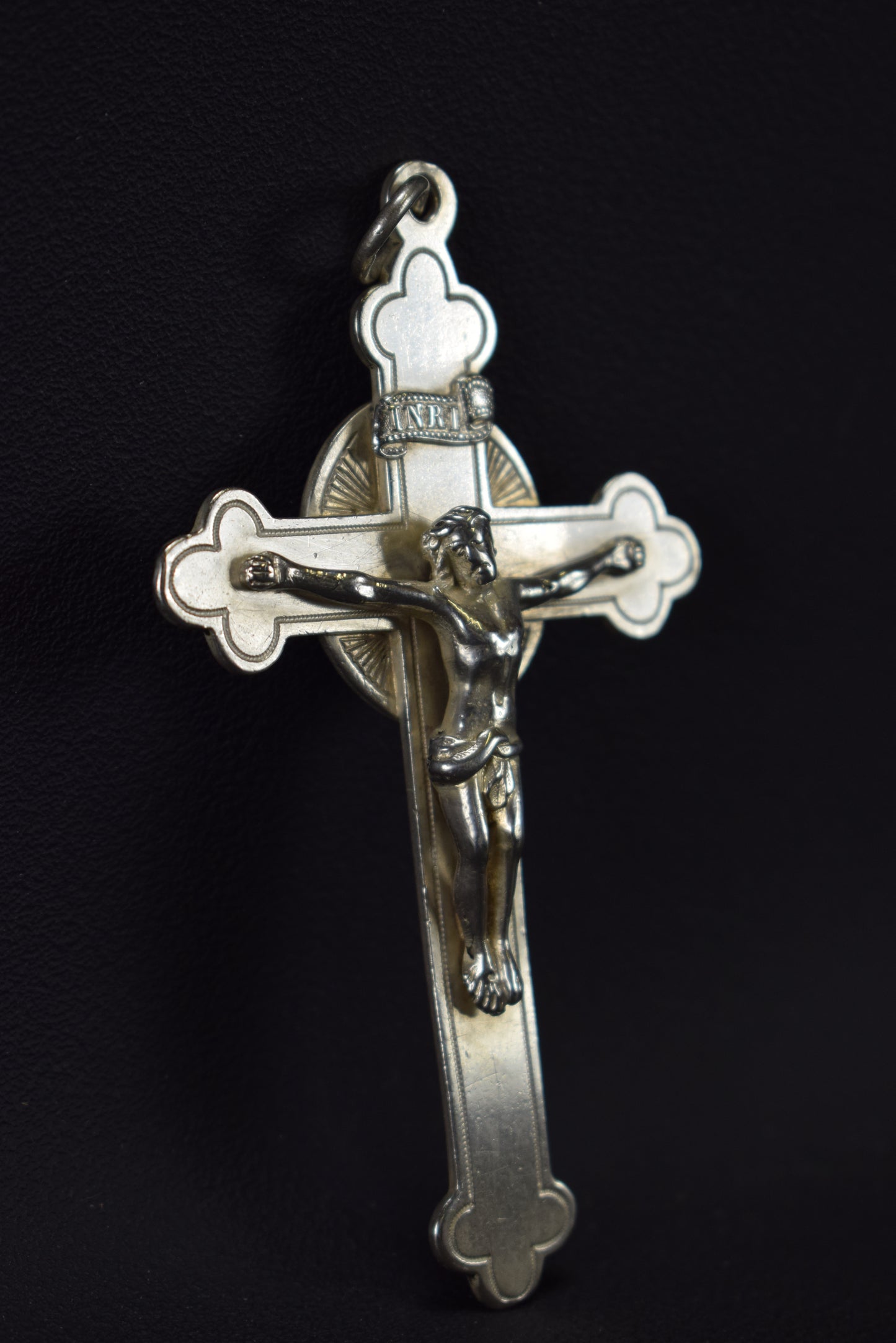 Crucifix en Argent Massif par A Chertier